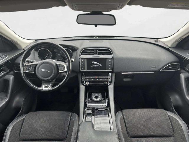 JAGUAR F-Pace 2.0 D 180 CV AWD aut. Prestige