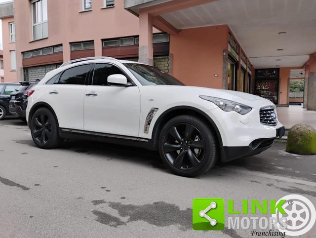 INFINITI FX30 d S