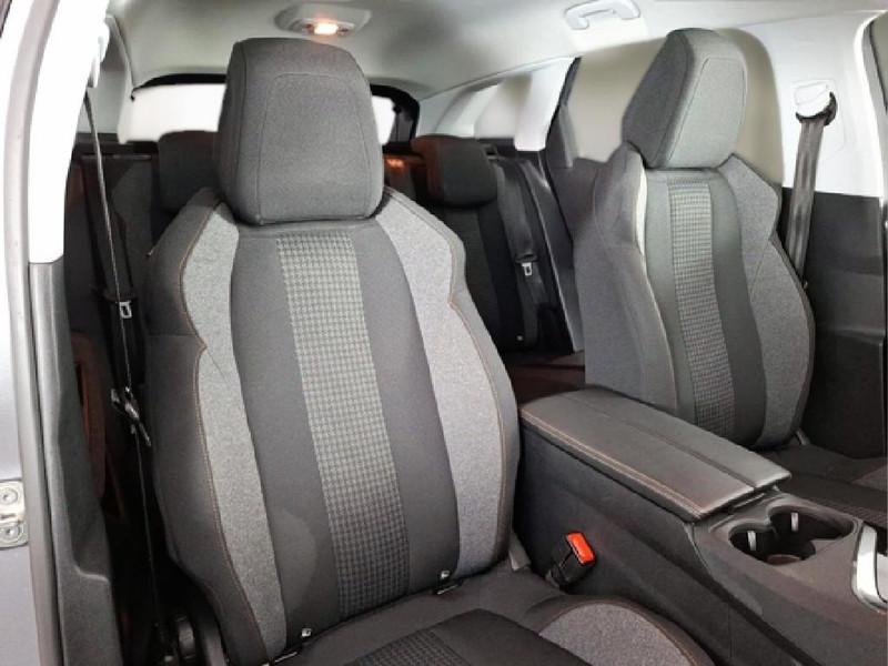 PEUGEOT 3008 BlueHDI 130 EAT8 S/S Business