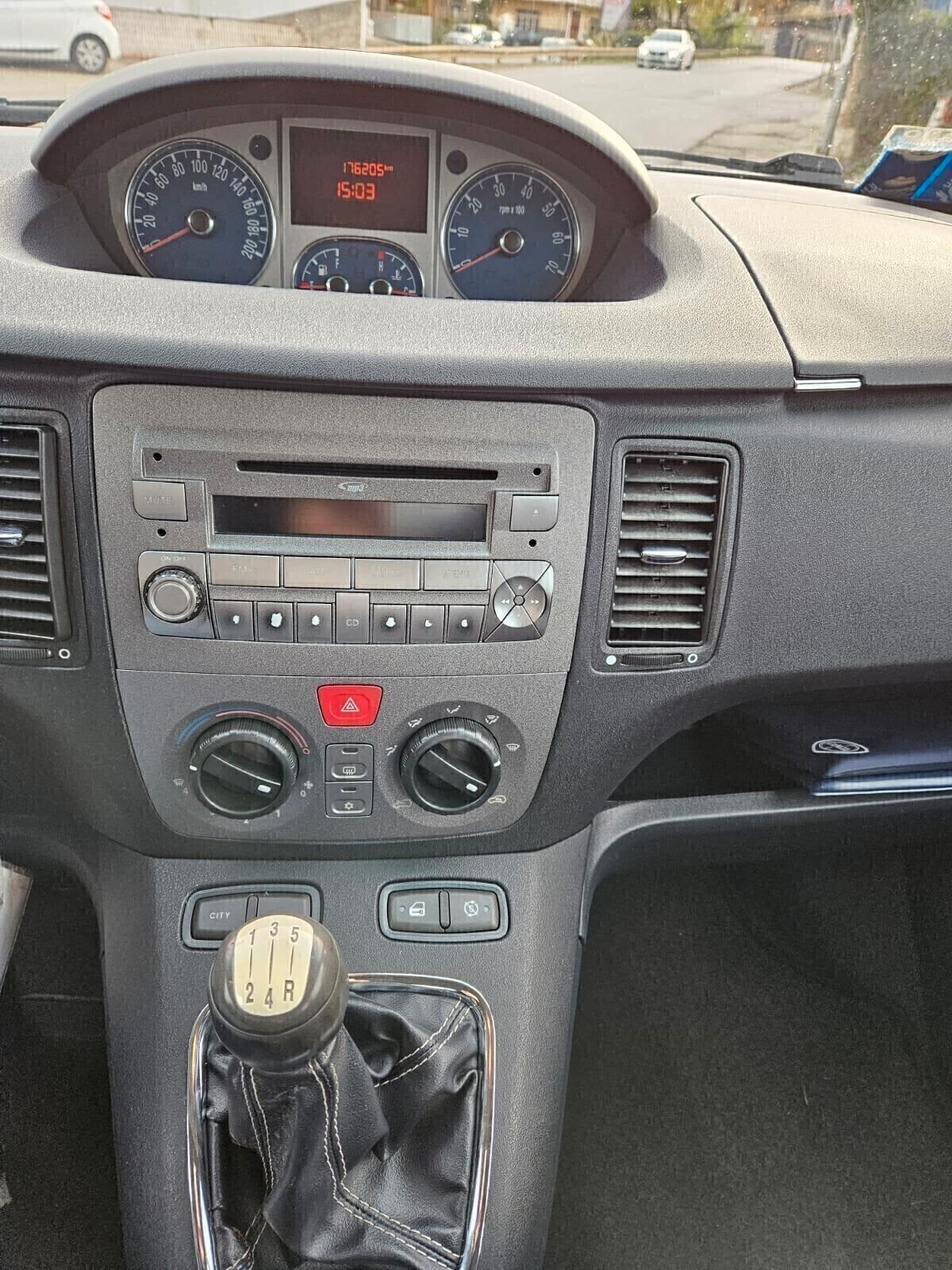 Lancia MUSA 1.3 Mjt 16V 95 CV S&S DPF Poltrona Frau