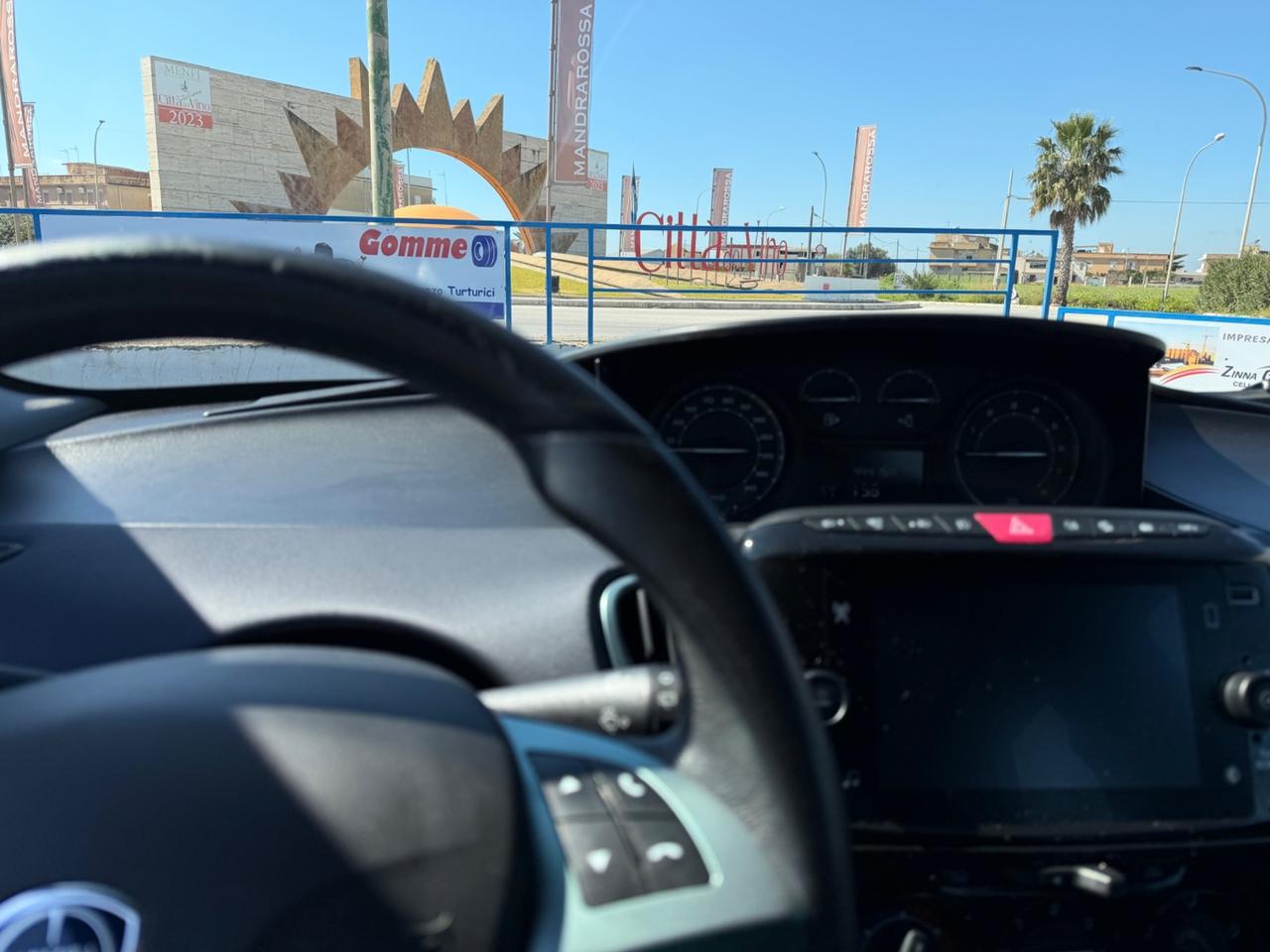 Lancia Ypsilon 1.0 FireFly 5 porte S&S Hybrid Gold