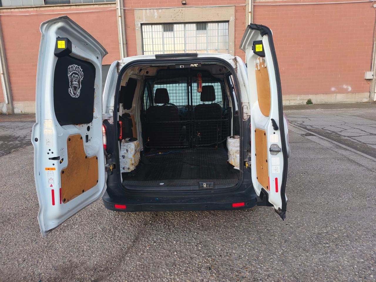 Ford Transit 2017----1.5 Diesel Autocarro