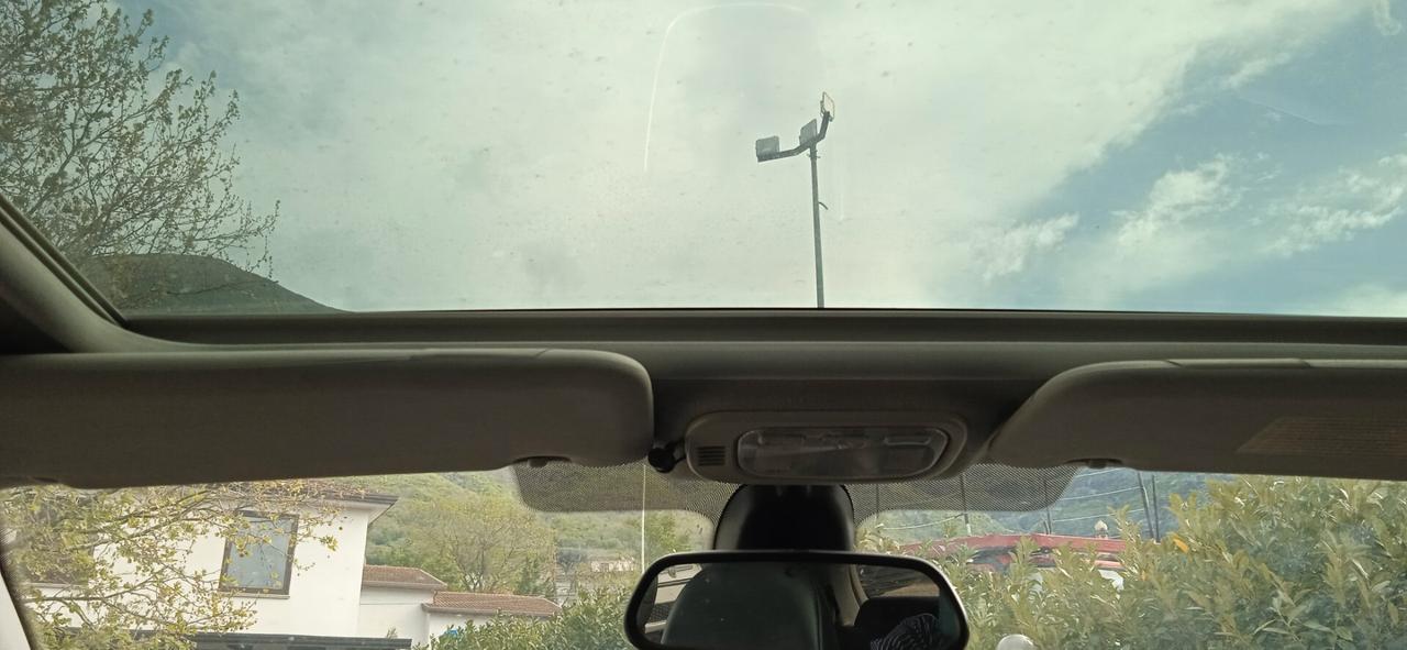 Peugeot 207 1.6 8V HDi 112CV 3p. Allure