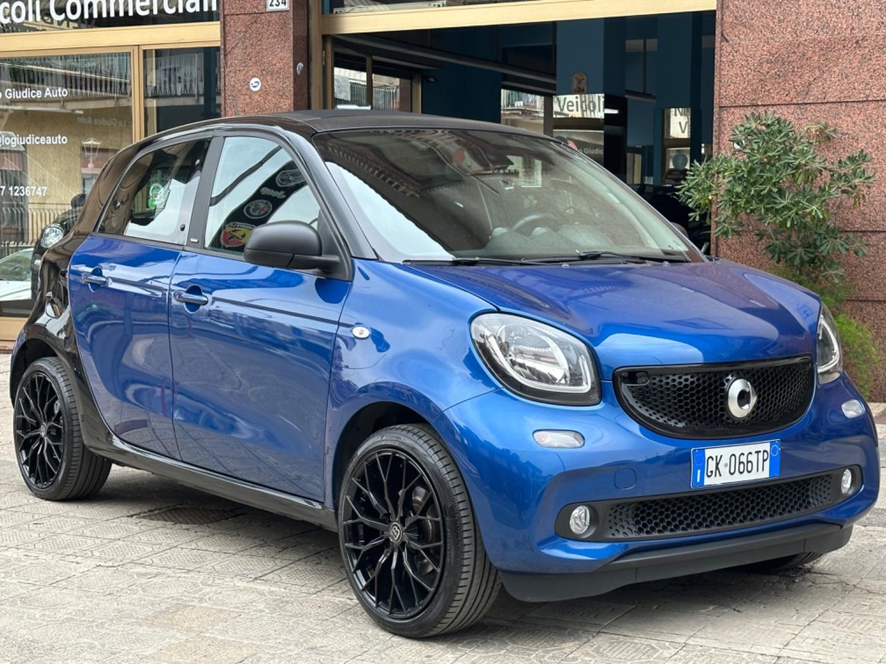 Smart ForFour tua a 131€ al mese senza anticipo