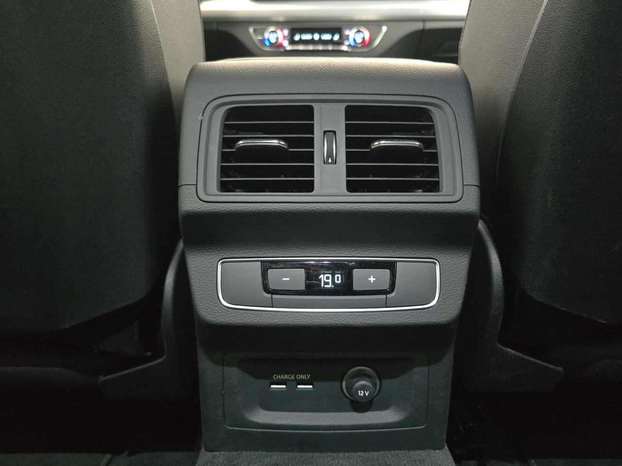 Audi Q5 sportback 40 2.0 tdi mhev 12v s line quattro s-tronic