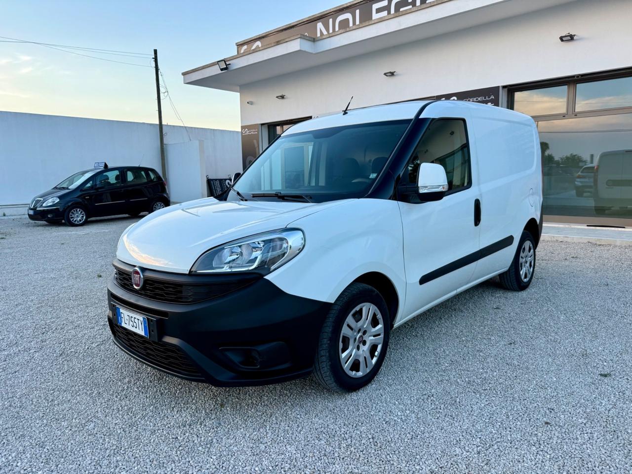 Fiat Doblo 1.3 MJT Cargo Lamierato SX 3 Posti Autocarro