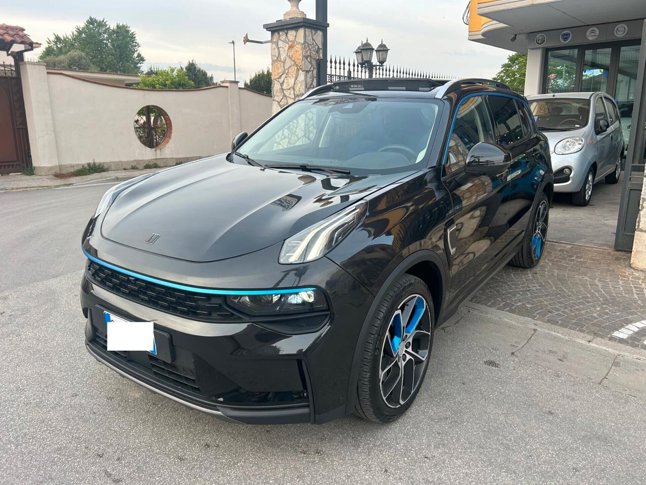 Lynk&co 01 PHEV