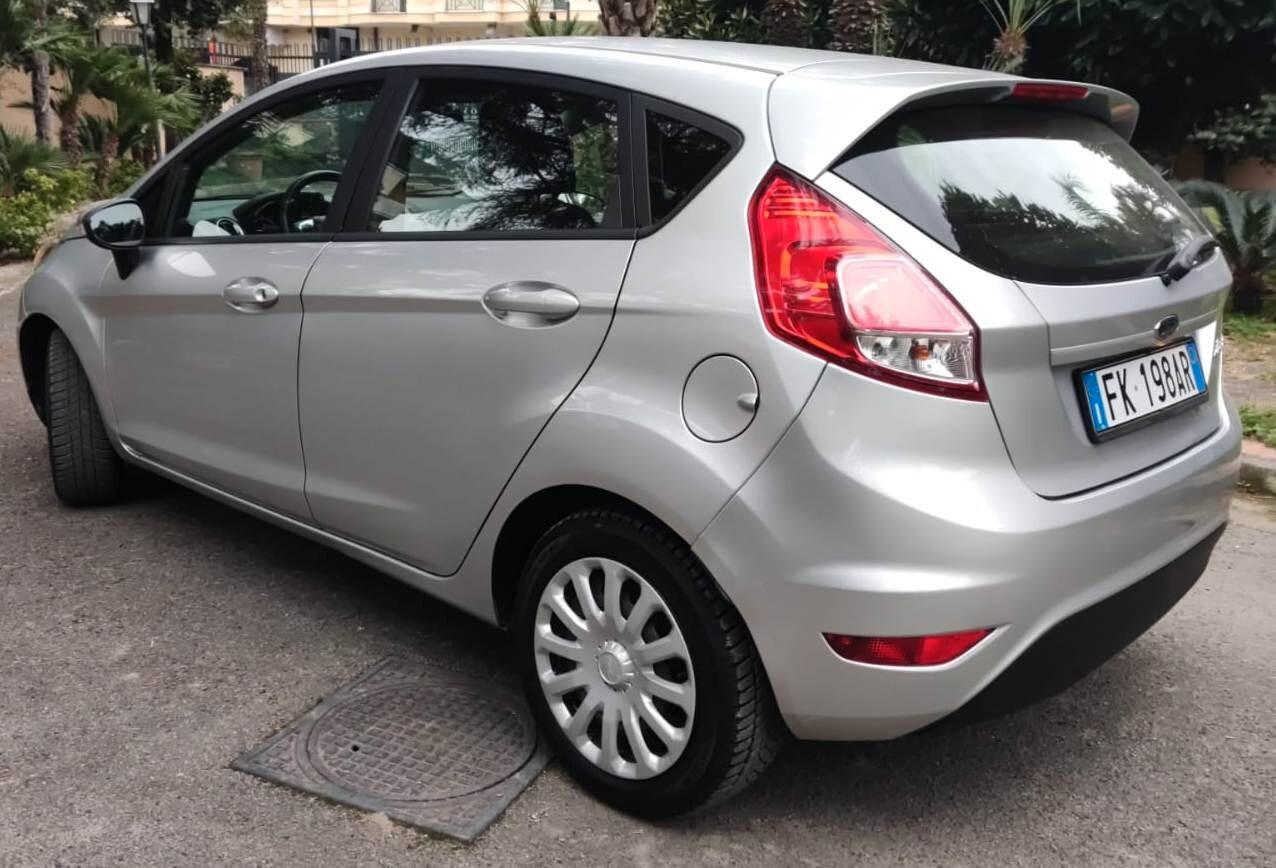 Ford Fiesta 1.5 TDCi 5 porte Plus