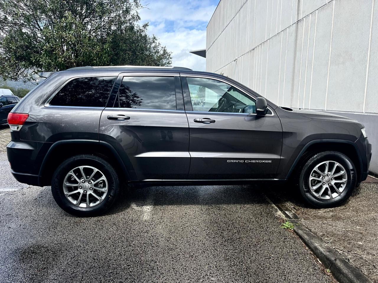 Jeep Grand Cherokee 3.0 V6(190cv)*NAVI*KEYLESS*GOMME NUOVE*SCHERMI POSTERIORI
