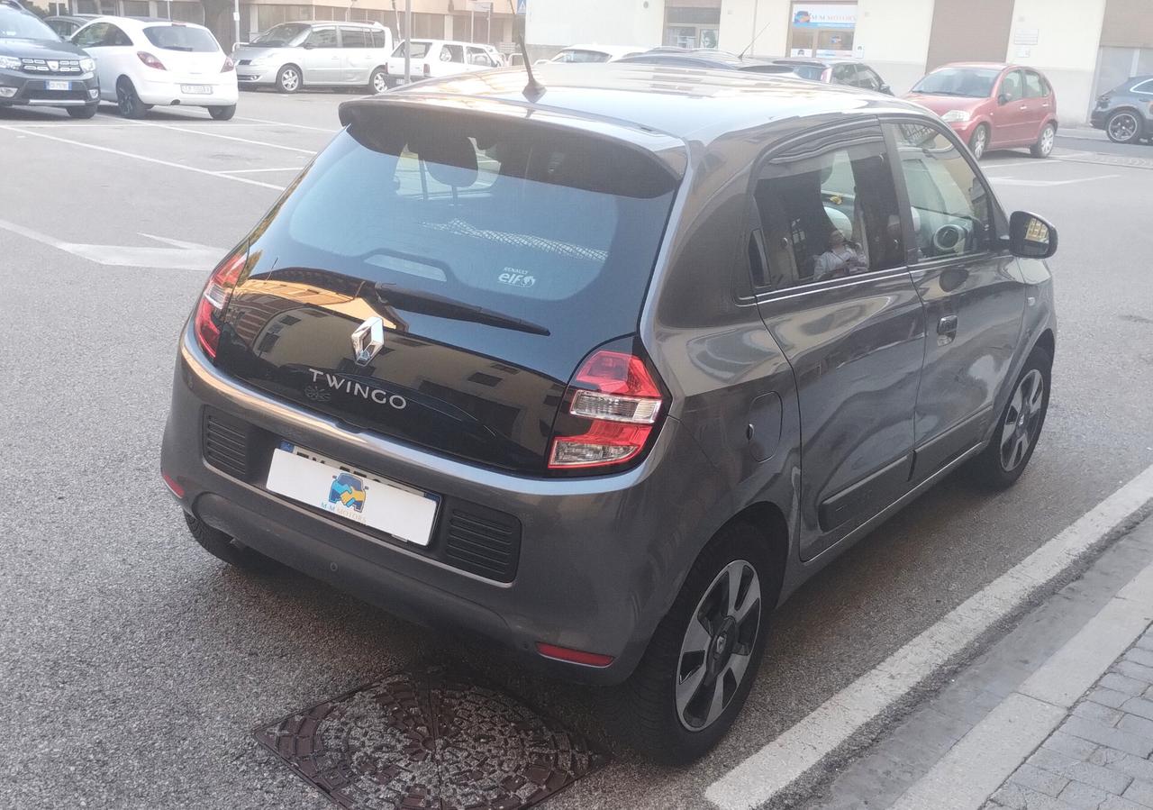 Renault Twingo SCe EDC Lovely