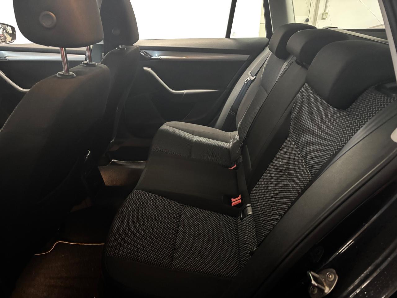 Skoda Octavia 1.4 TSI DSG FULL OPT. G-Tec