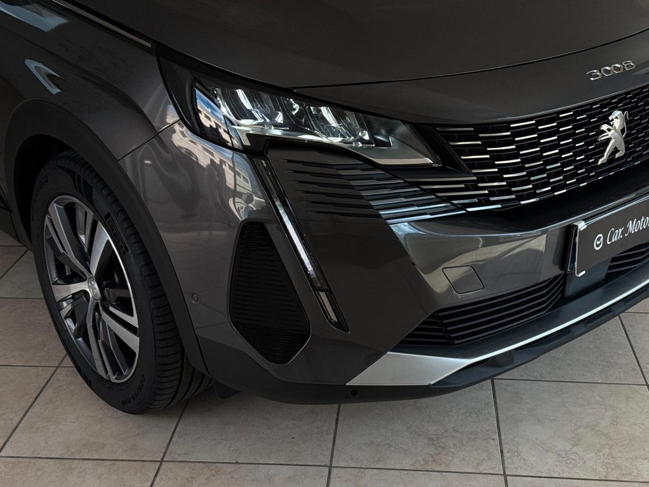 Peugeot 3008 BlueHDi 130 S&S EAT8 Allure Pelle RetroCam Full