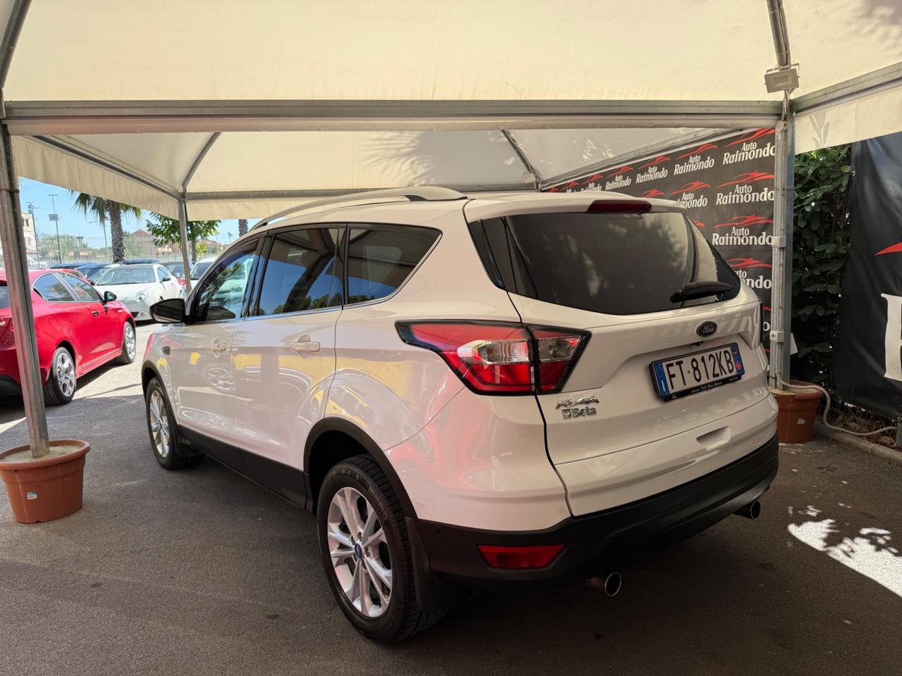 Ford Kuga 1.5 TDCI 120 CV S&S 2WD Powershift Edition