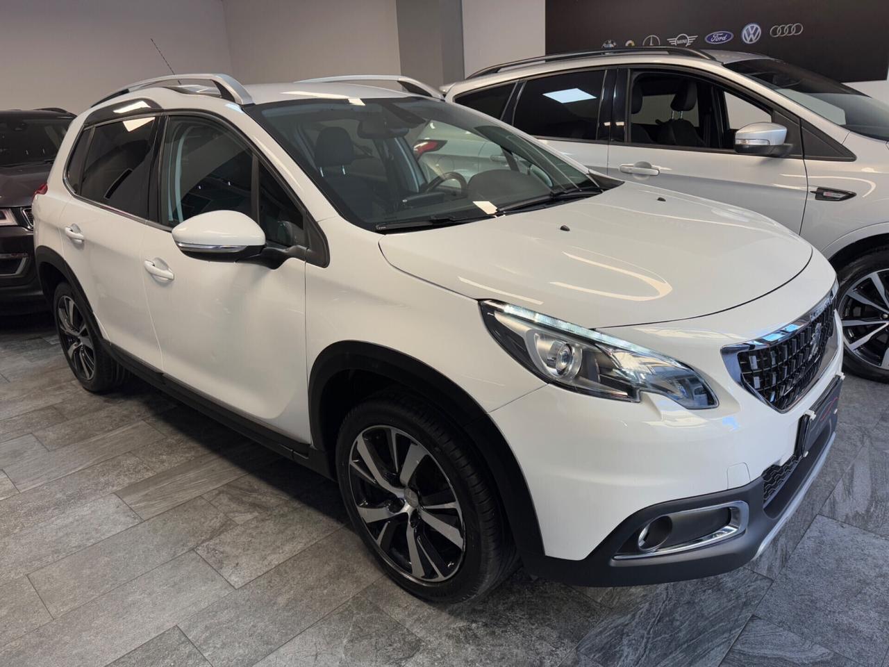Peugeot 2008 BlueHDi 100 Allure