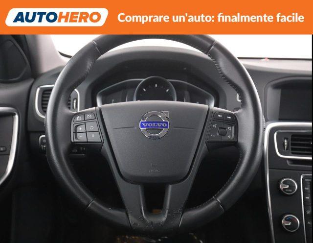 VOLVO V60 Cross Country D3