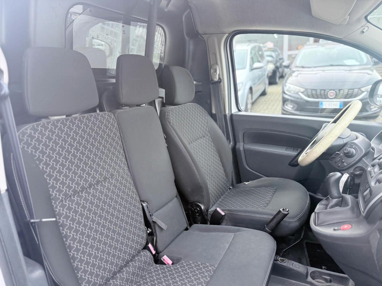 Renault Kangoo 1.5 DIESEL 2014 3POSTI