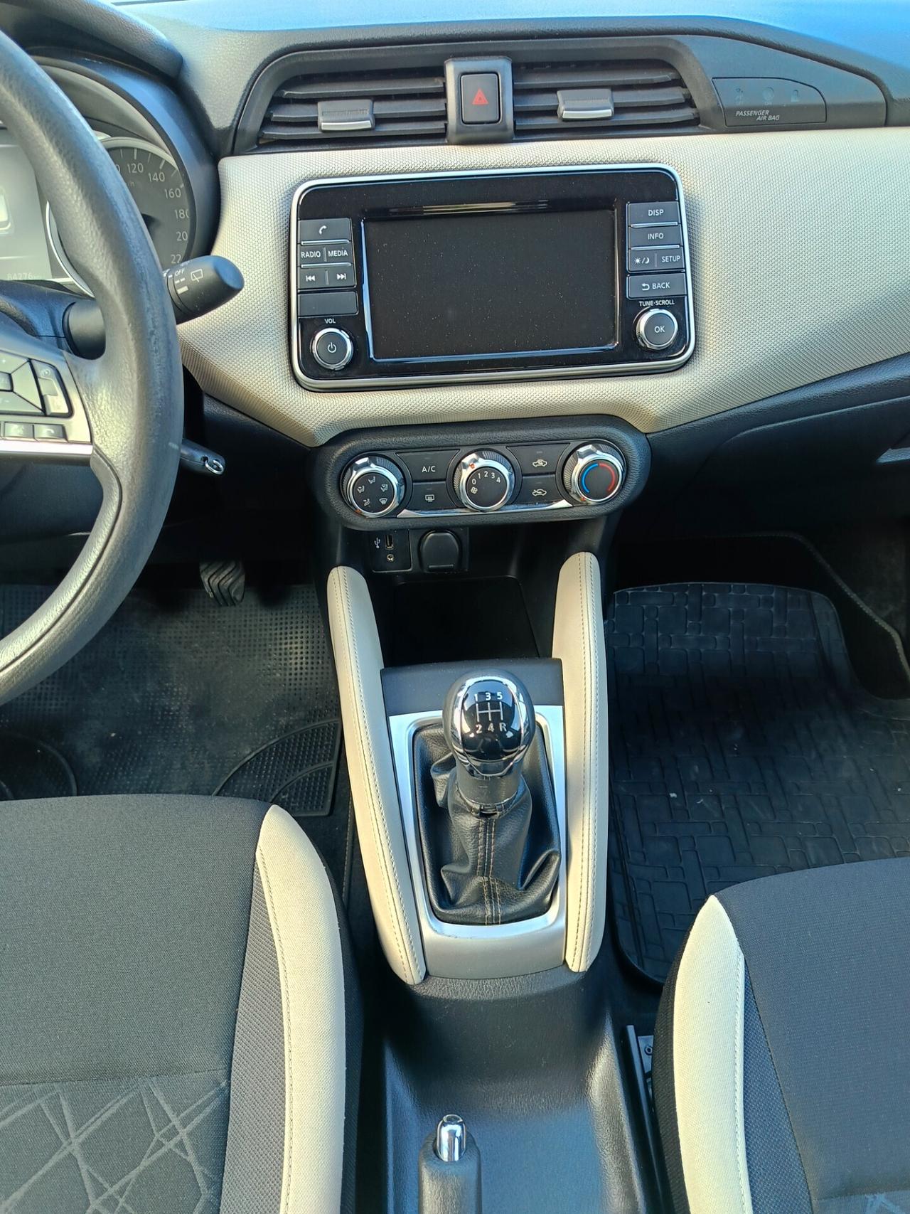 Nissan Micra 1.0L 12V 5 porte Visia+