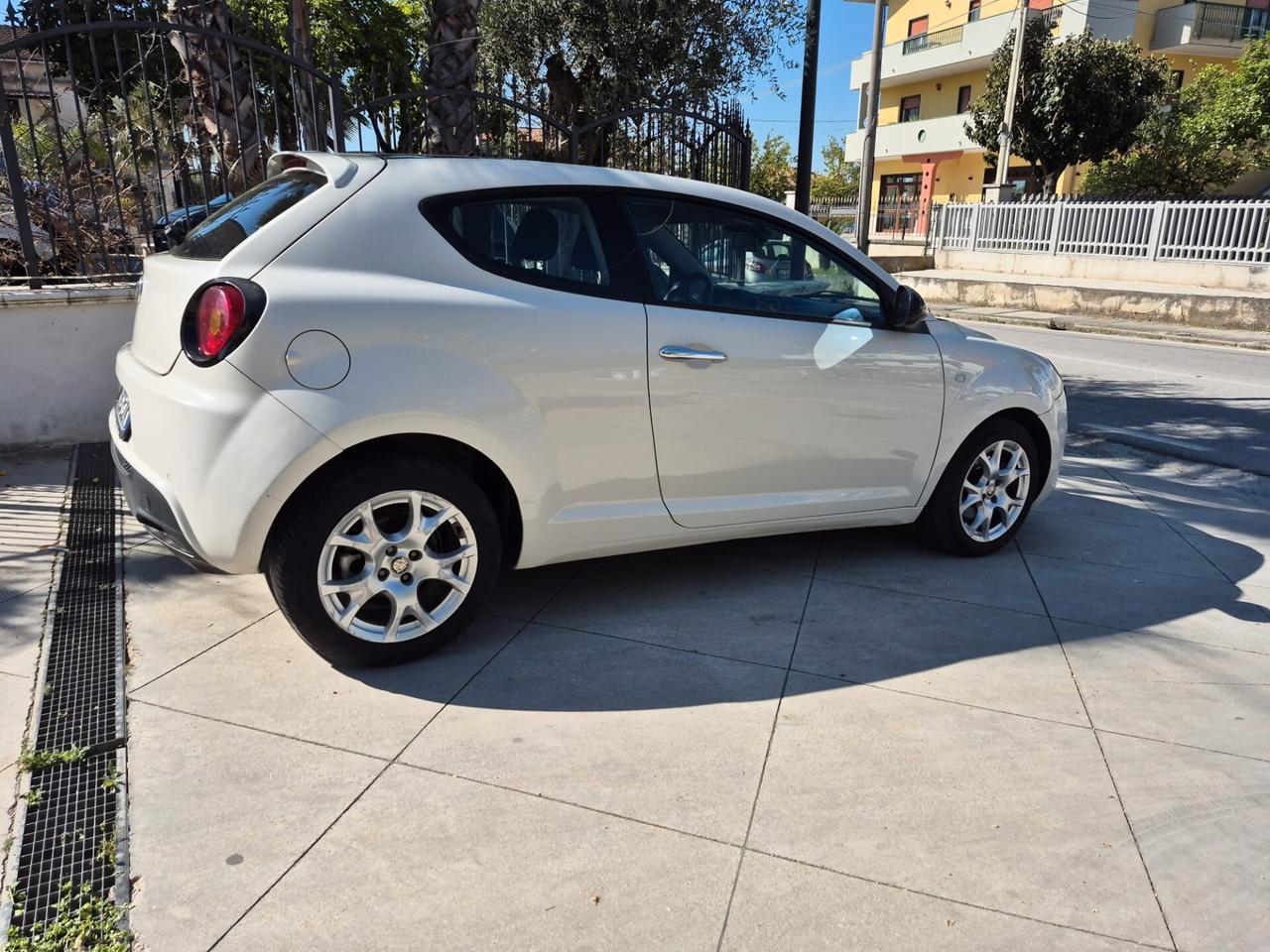 Alfa Romeo MiTo 1.3 JTDm 85 CV S&S Distinctive