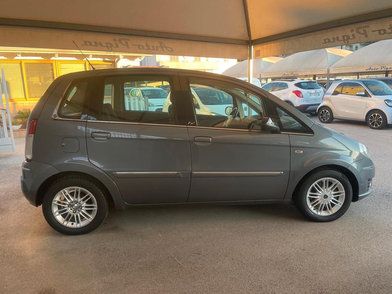 Lancia MUSA 1.3 Mjt 95 CV 5th Avenue