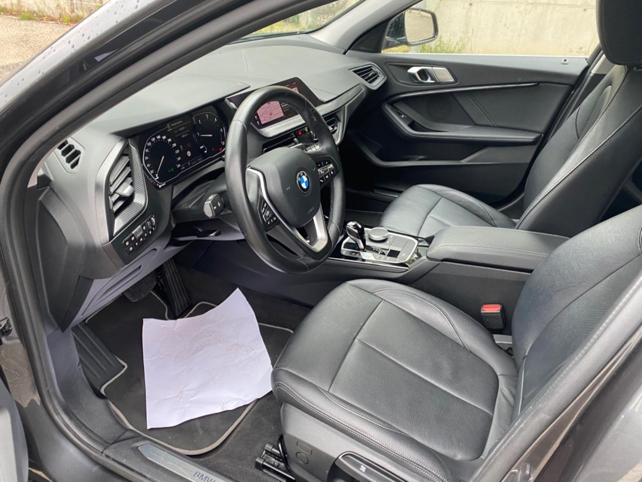 Bmw 116 116d 5p. Luxury