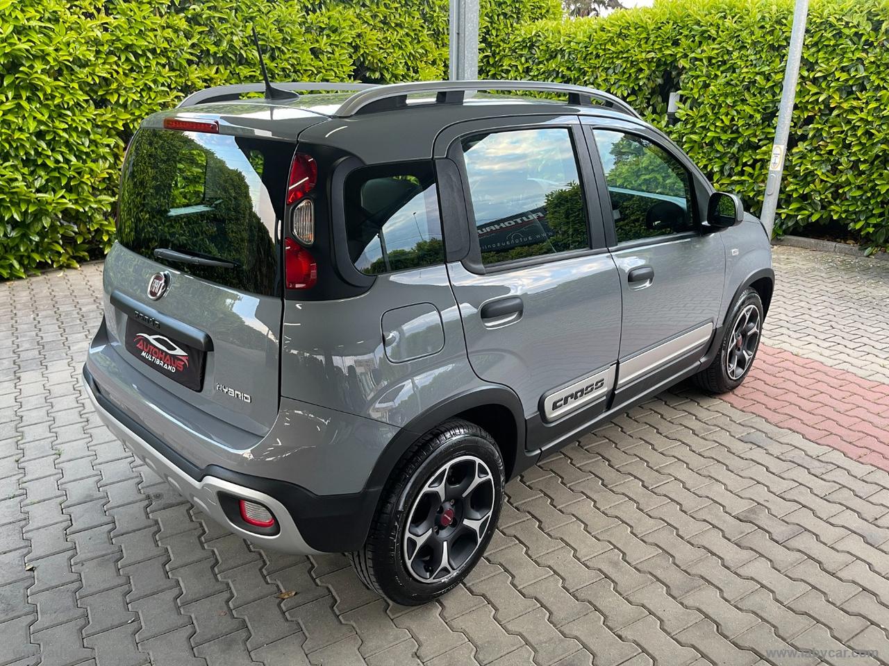 FIAT Panda Cross 1.0 FireFly S&S Hybrid