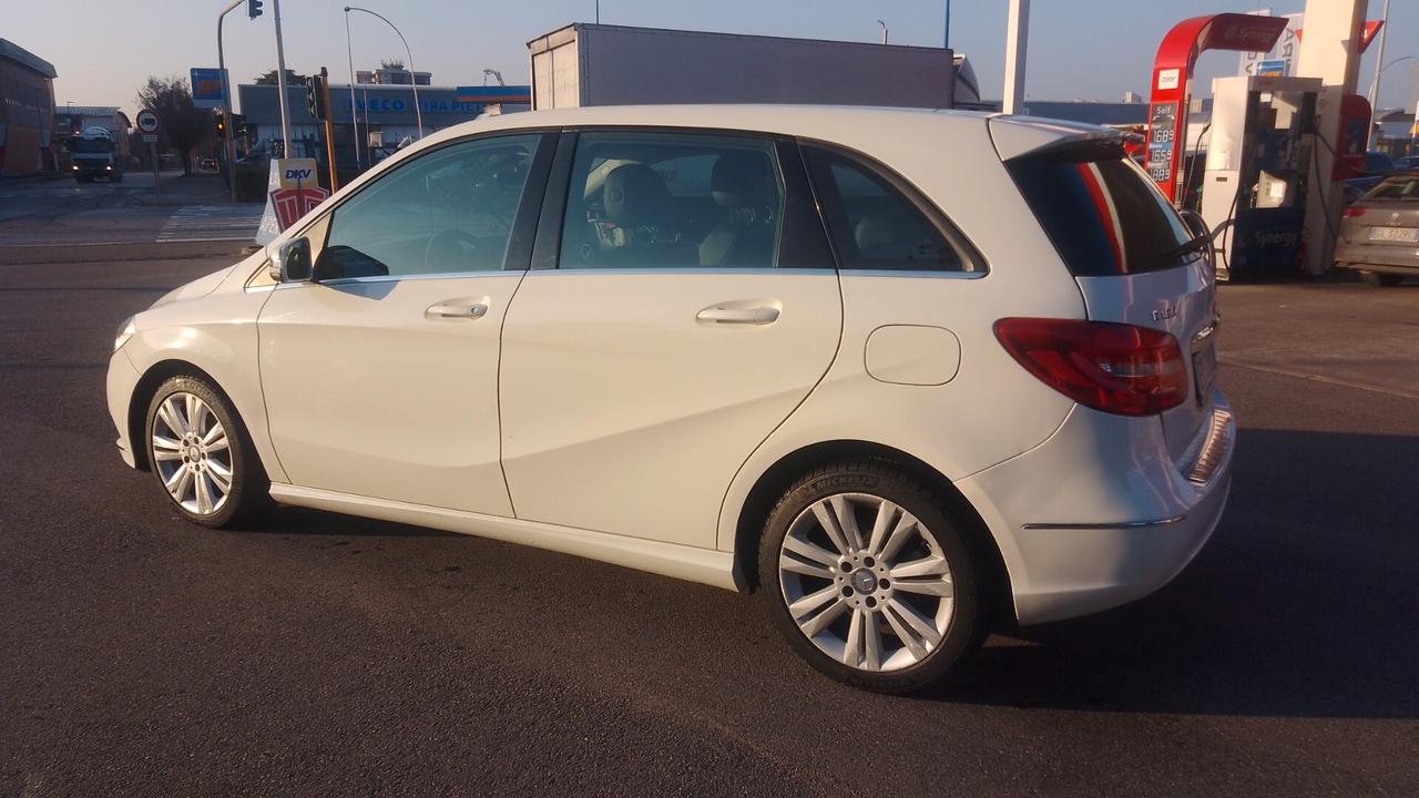 Mercedes-benz B 180 CDI Automatic Premium 2015