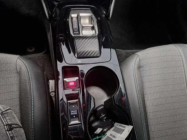 Peugeot 208 motore elettrico 136 CV 5 porte Allure Pack