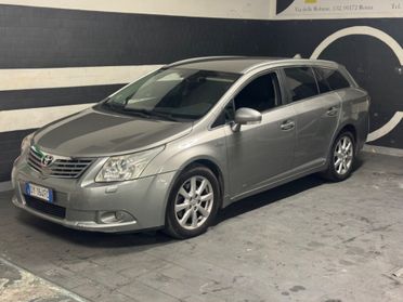 Toyota Avensis 2.2 D-Cat aut. Wagon Executive
