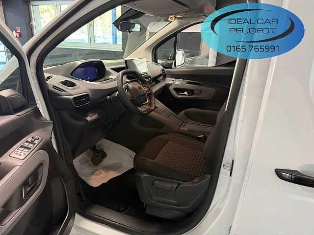 Peugeot Rifter BlueHDi 130 S&S EAT8 GT Standard
