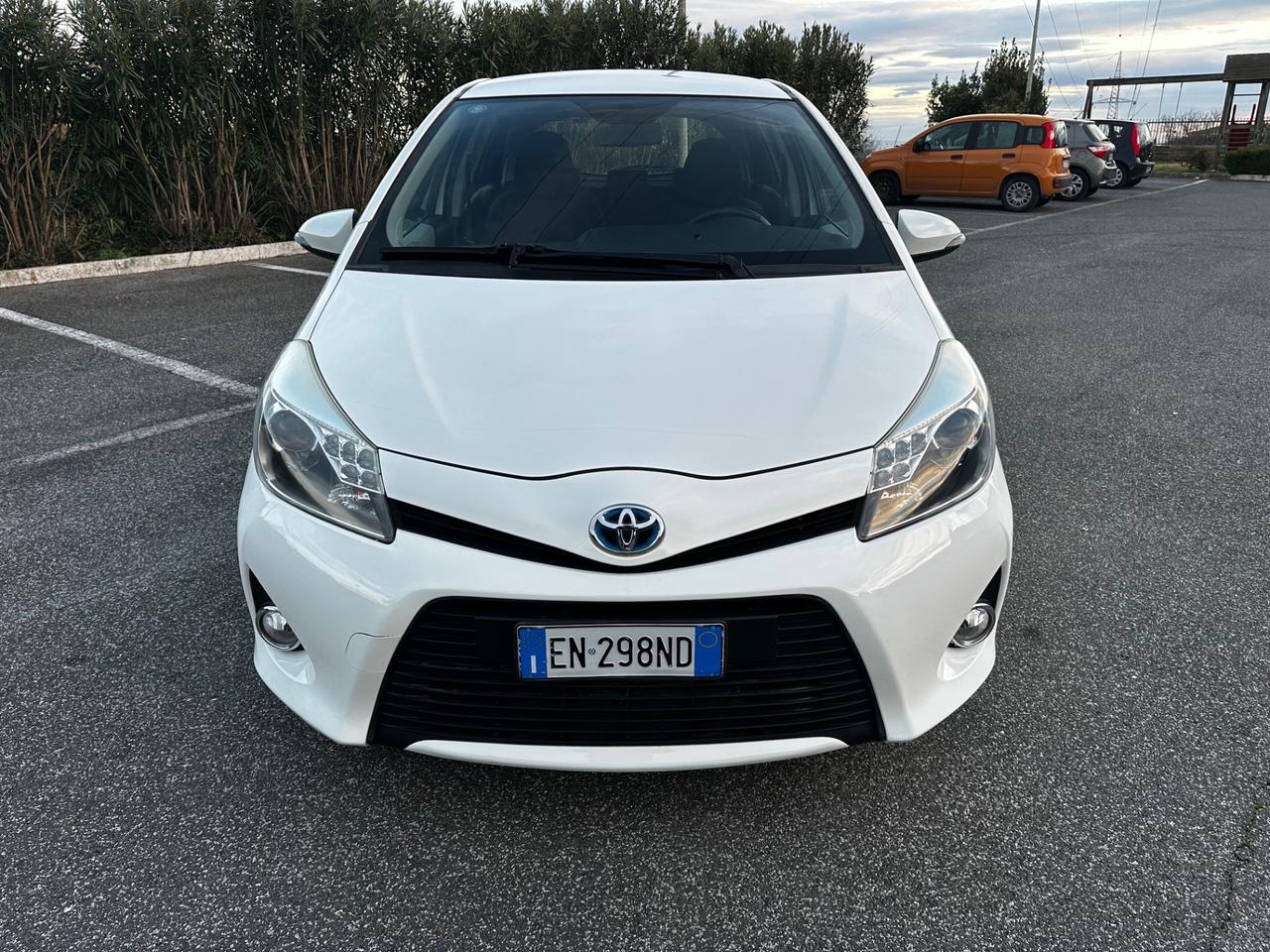 Toyota Yaris Hybrid Lounge Unico Proprietario