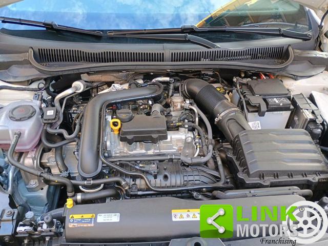 VOLKSWAGEN Taigo 1.0 TSI 115 CV DSG R-Line Plus NEOPATENTATI