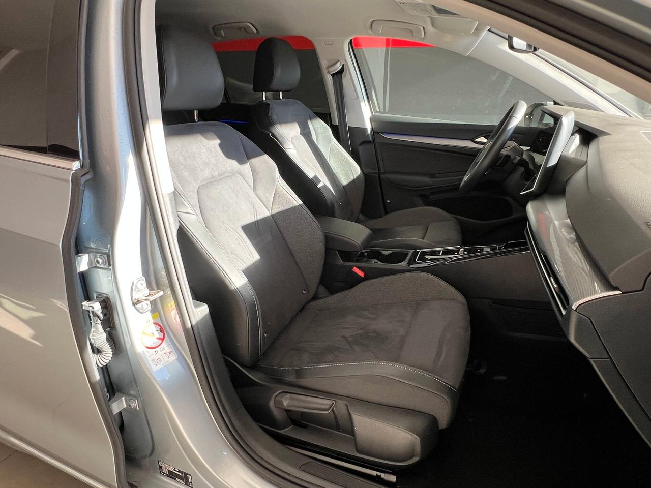 Volkswagen Golf 2.0 TDI 150 CV DSG SCR Style