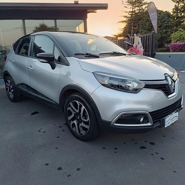 Renault Captur 1.5 dCi 90 CV TAGLIANDATA
