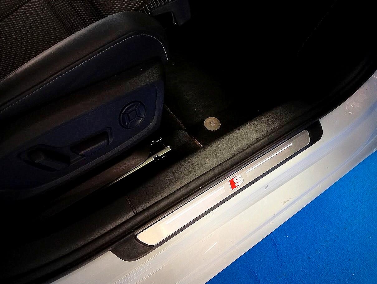 Audi A3 Sportback 40 2.0 TDI 200CV SLINE QUATTRO 19" IDENTITY BLACK