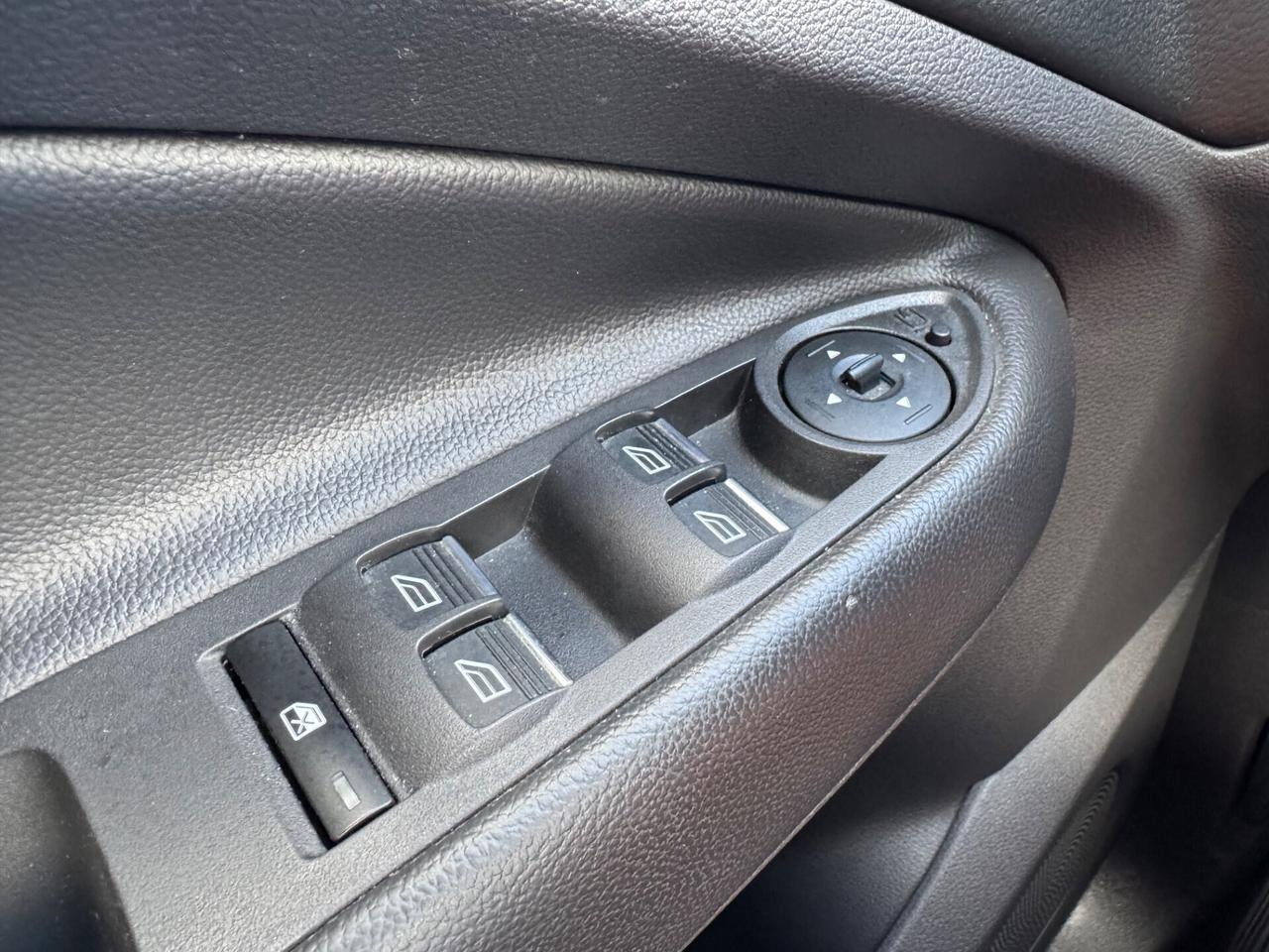 Ford Kuga 2.0 TDCI 120 CV S&S 2WD Powershift ST-Line