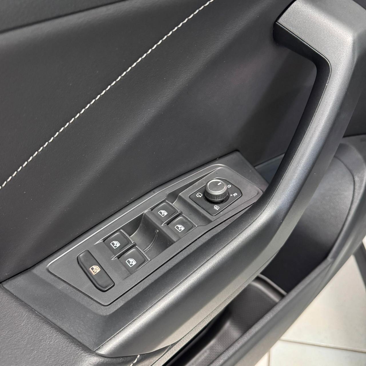 Volkswagen T-Roc 2.0 TDI R-Line