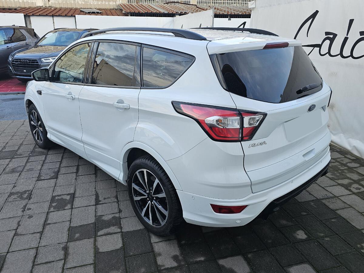 Ford Kuga 1.5 TDCI 120 CV S&S 2WD ST-Line