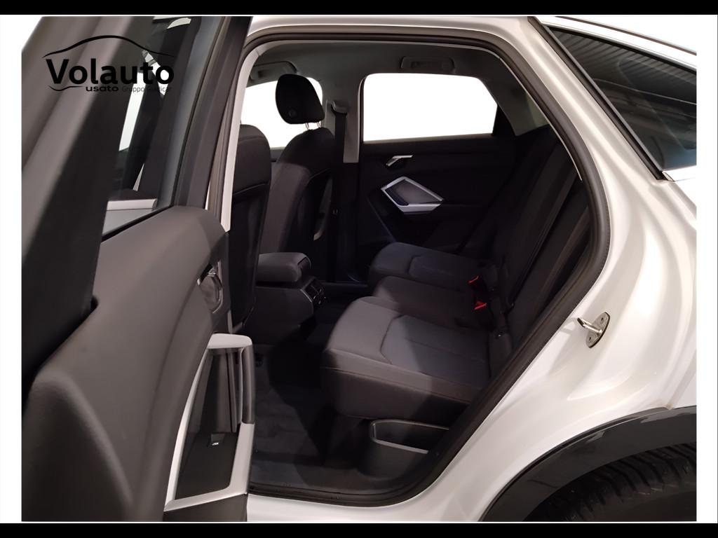 AUDI Q3 I 2019 Sportback - Q3 Sportback 35 2.0 tdi Business Plus