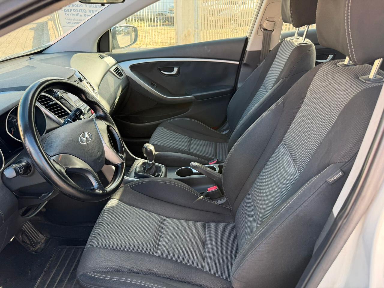 Hyundai i30 1.4 DIESEL - 2013
