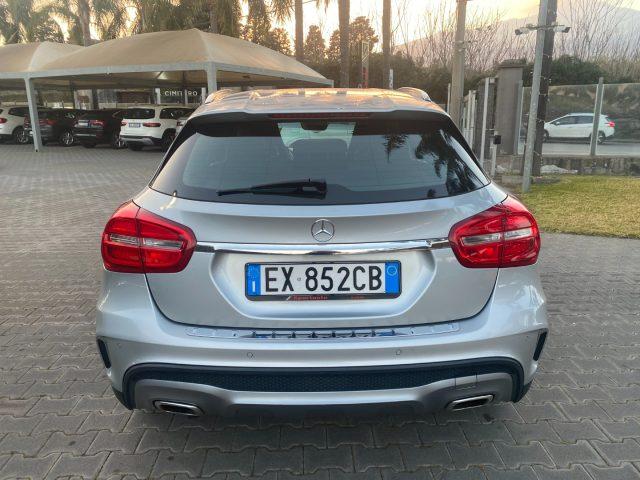 MERCEDES-BENZ GLA 200 CDI Automatic 4Matic Premium