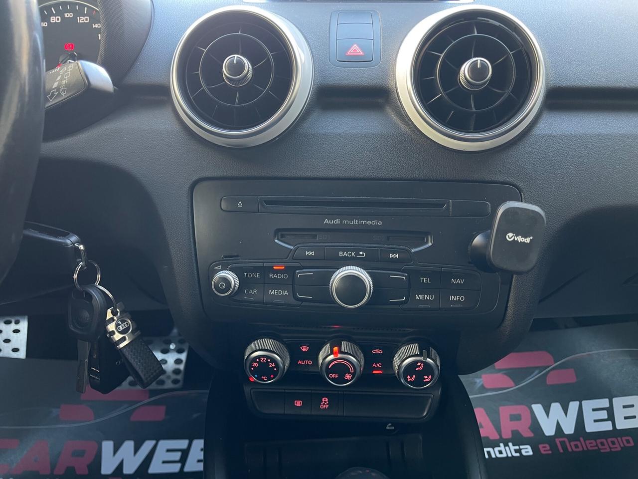 AUDI A1 1.6 tdi S-LINE 2014