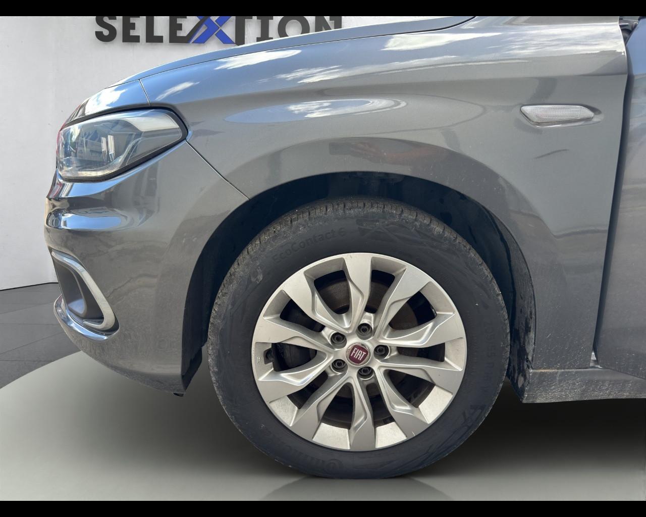 FIAT Tipo (2015-->) - Tipo 1.3 Mjt S&S SW Business