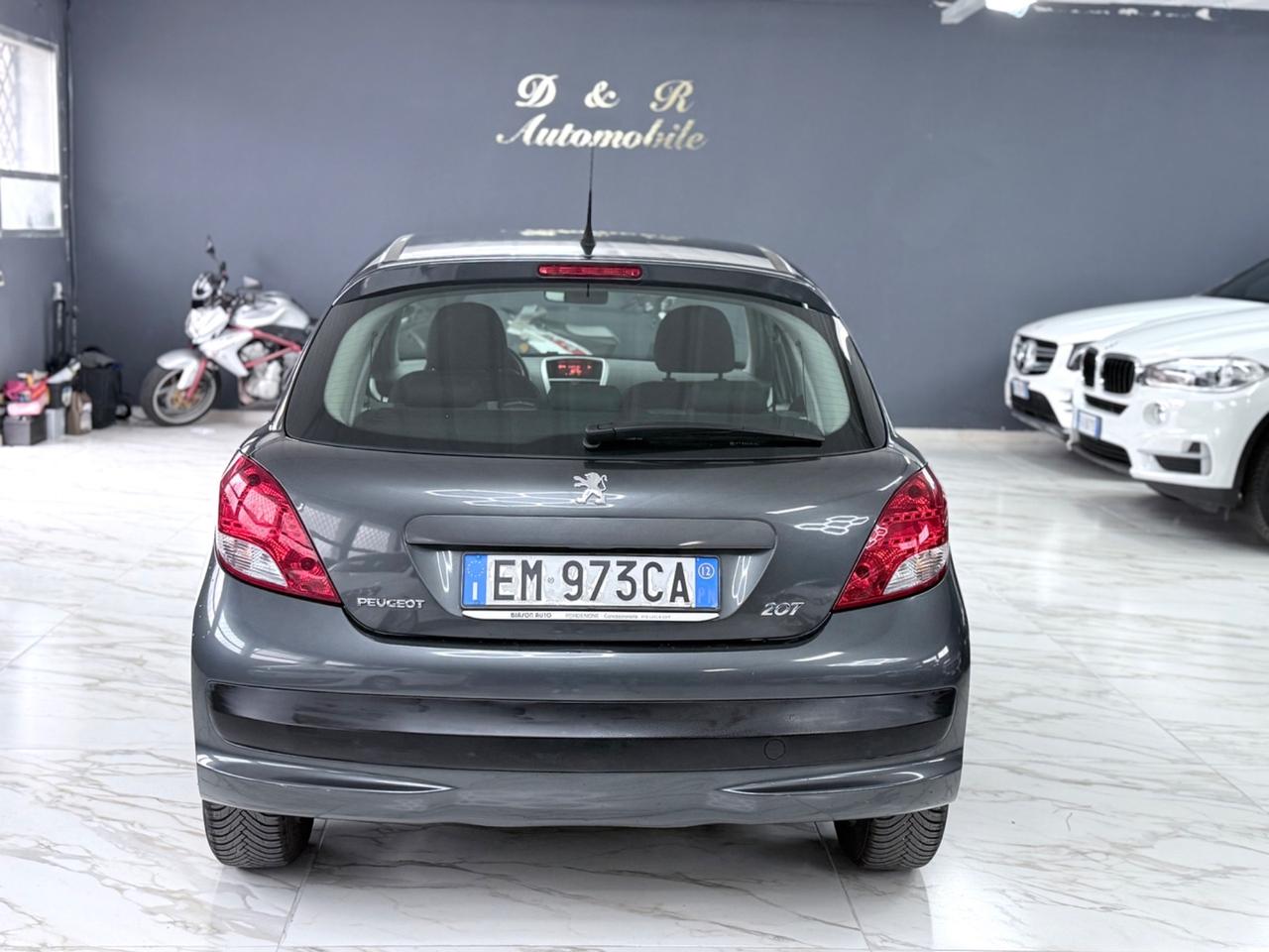 Peugeot 207 1.4 HDi 70CV 5p. Euro 5