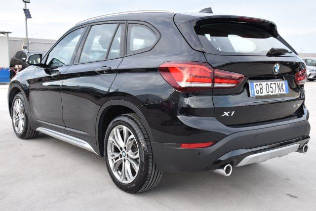 BMW X1 sDrive18d xLine *Pelle, luci ambient, navi*