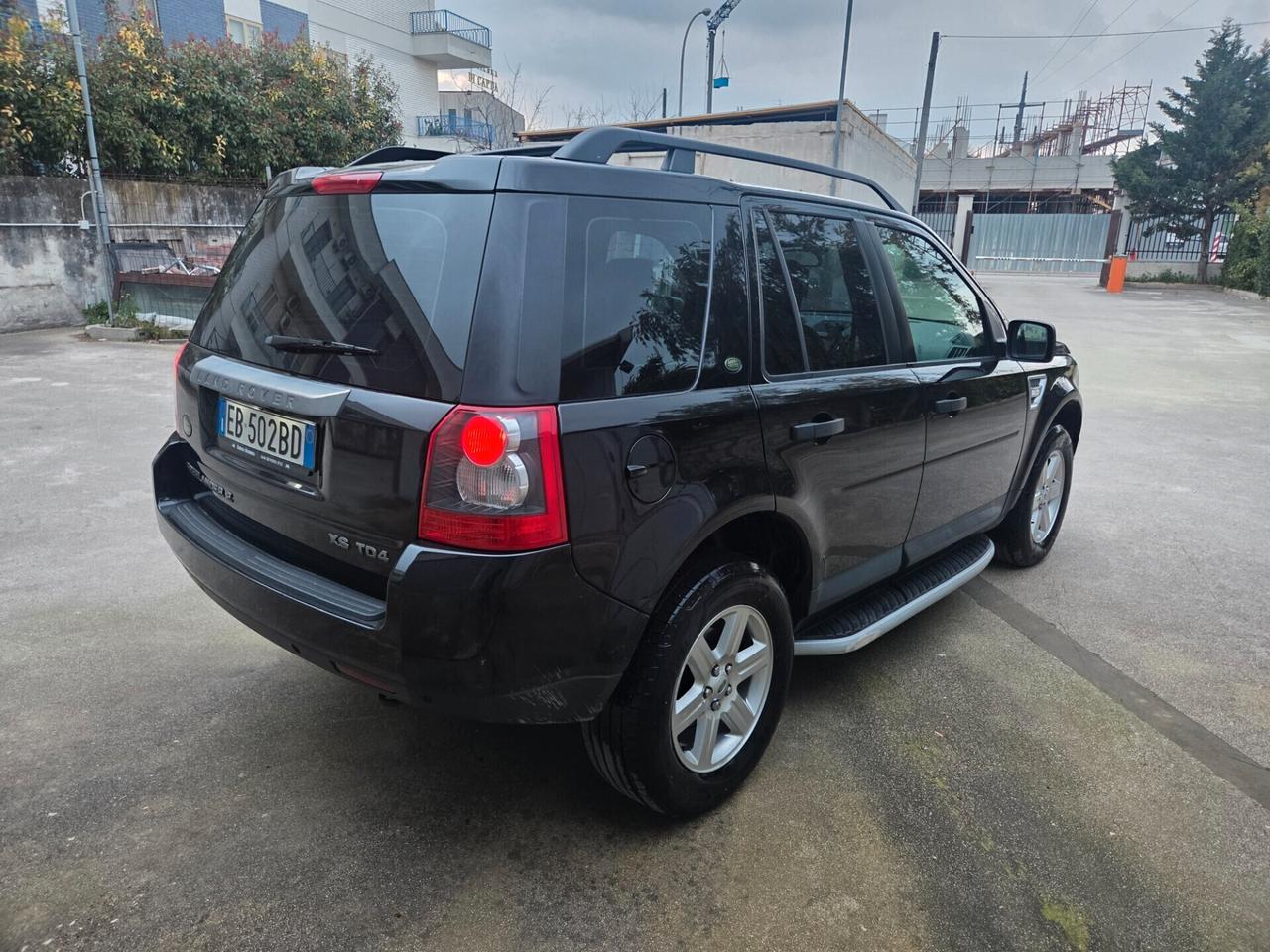Land Rover Freelander 2.2 TD4 Gancio traino