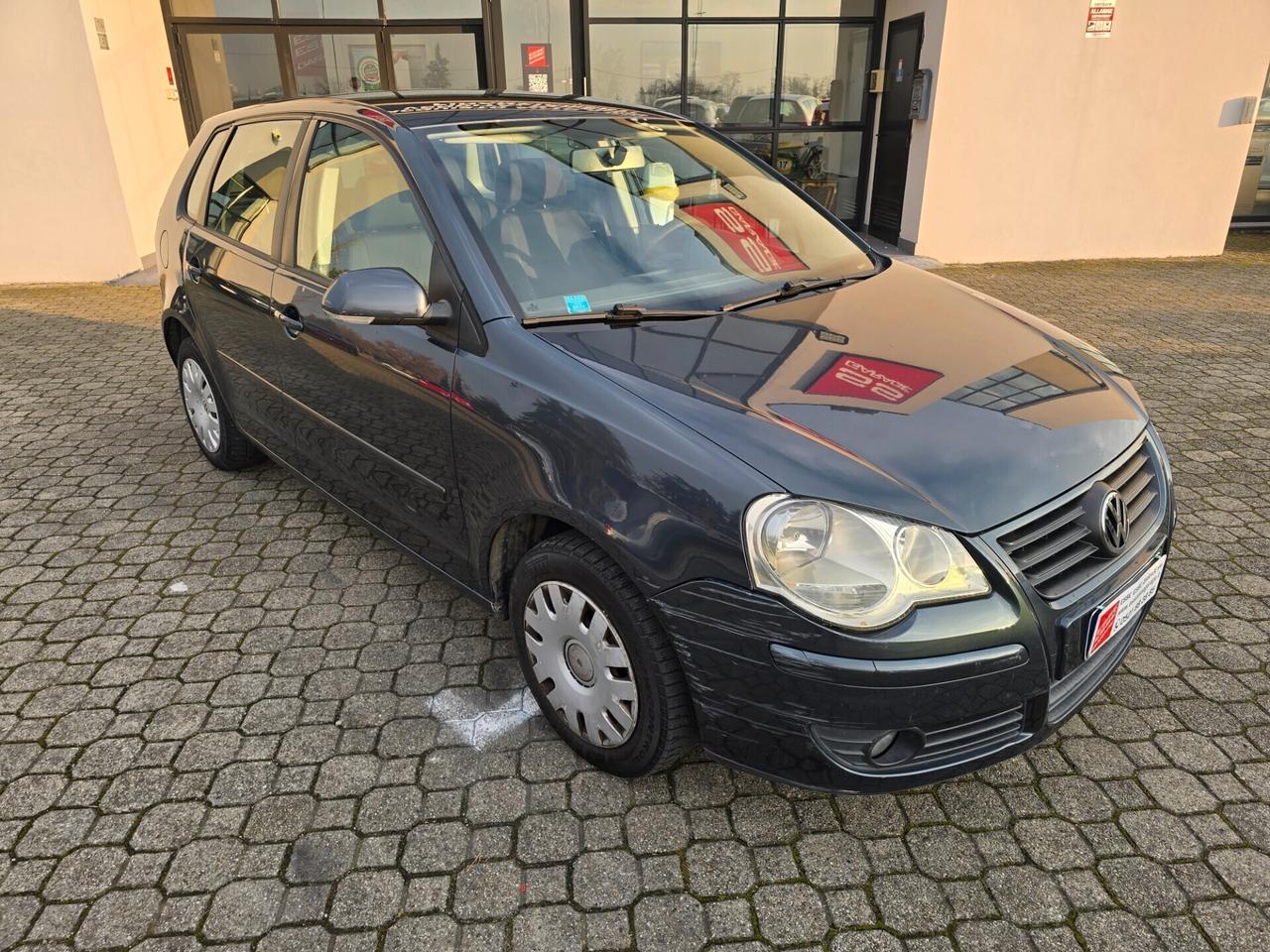 Volkswagen Polo 1.4benz - 5p.