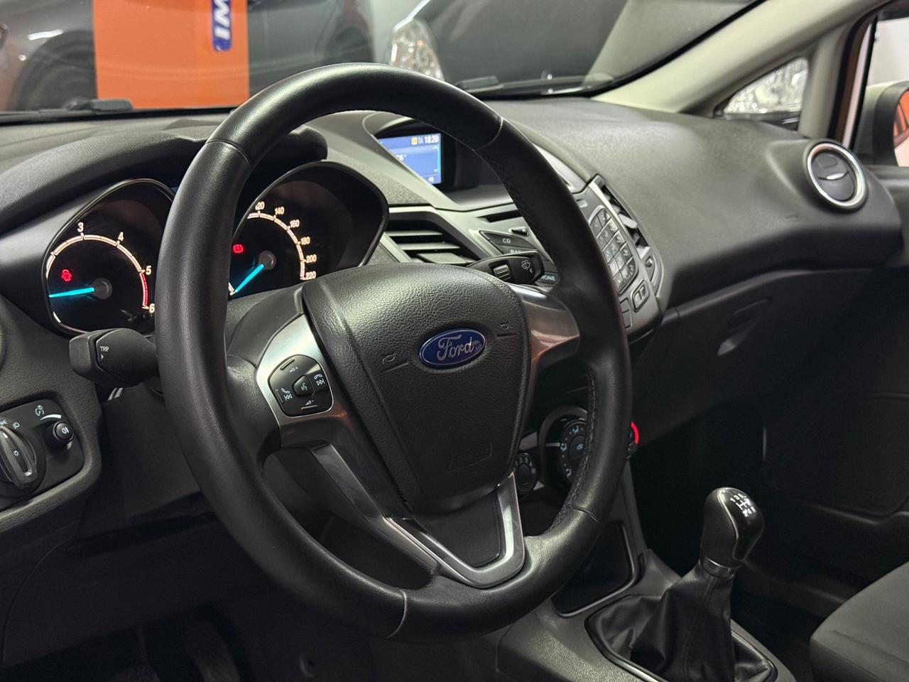 Ford Fiesta 1.5 TDCi 75CV 5 porte Business