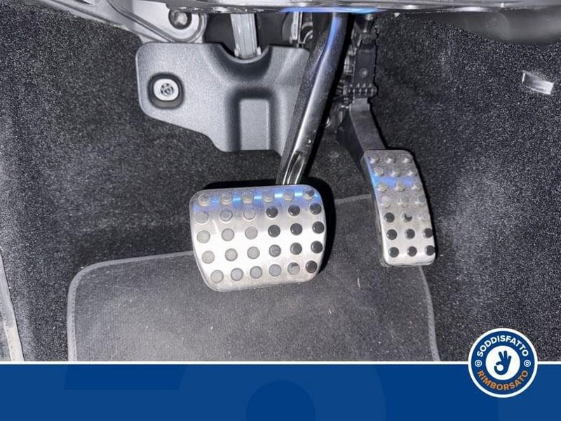 Mercedes-Benz GLA 180d Automatic AMG Line Advanced Plus