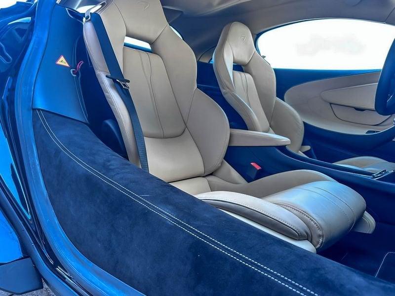 McLaren 540C Coupé - McLaren Milano