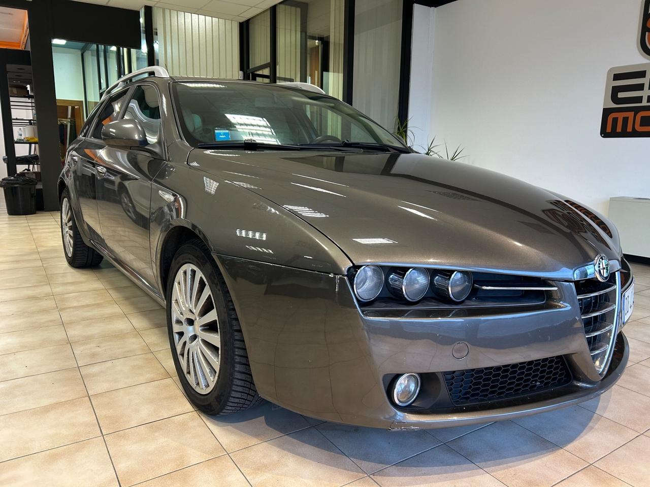 Alfa Romeo 159 - 1.9 JTDm 150cv Sportwagon